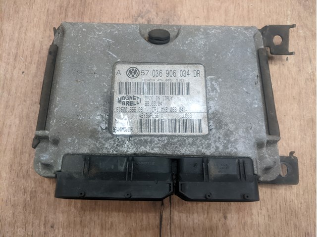 Модуль управління двигуном 036906034DR VAG