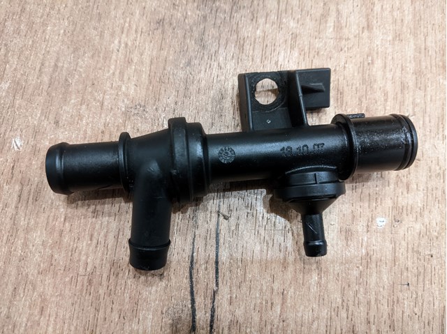 Датчик газів картера 03C103175F VAG