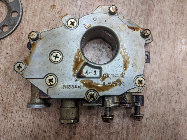 Маслонасос 15010JK21D NISSAN
