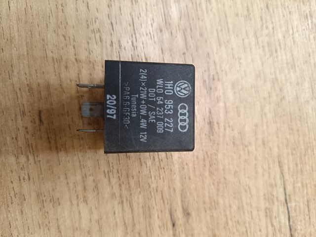 Реле 1H0953227 VAG
