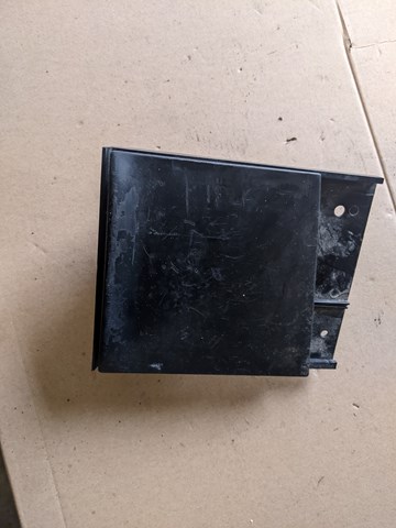 Попільничка центральної консолі 1J0857961G VAG