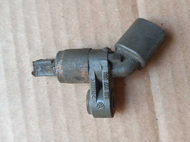 Датчик ABS передній правий 1J0927804 VAG