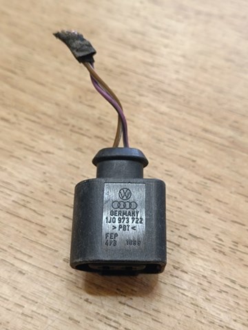 Роз'єм (фішка) протитуманної фари 1J0973722 VAG