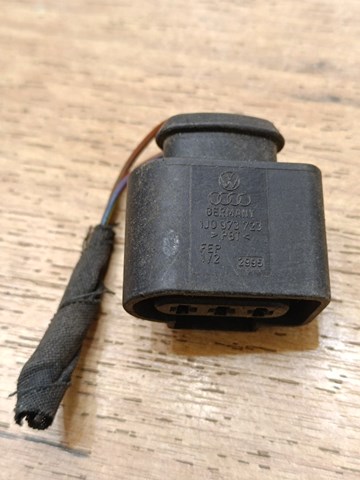 Роз’єм (фішка) універсальний 1J0973723 VAG