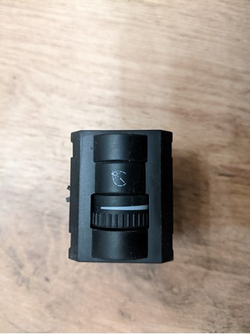Кнопка коректора фар 1Z0941333A VAG