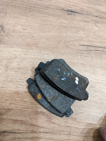 Колодки на гальмо задній дисковий 440604694R RENAULT