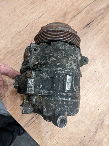 Компресор холодоагенту 4472209051 MERCEDES