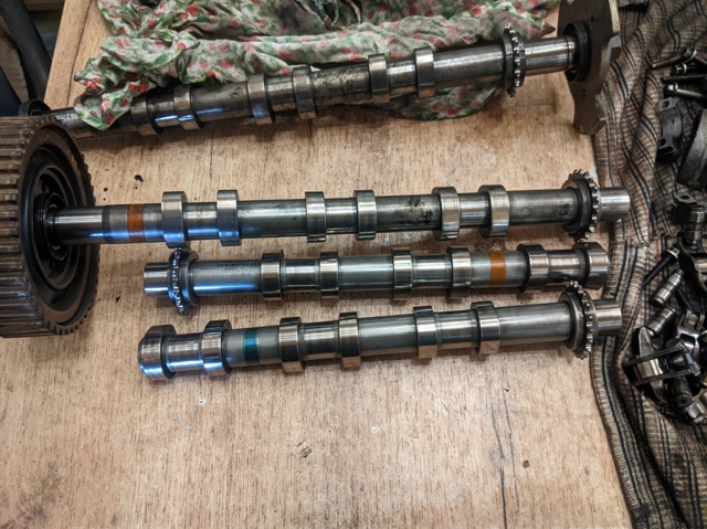 Шток двигуна, впускний, лівий 4R8Q6A271AB LAND ROVER