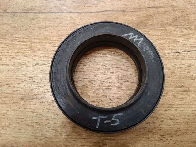 Підшипник верхньої опори 543258154R NISSAN