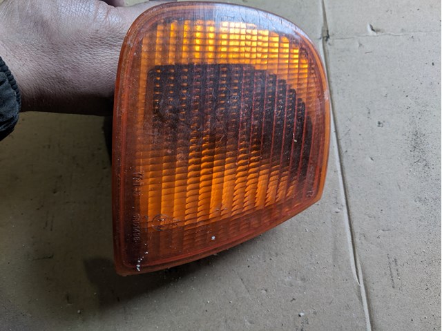 Лівий ліхтар покажчика повороту 6K5953050 VAG