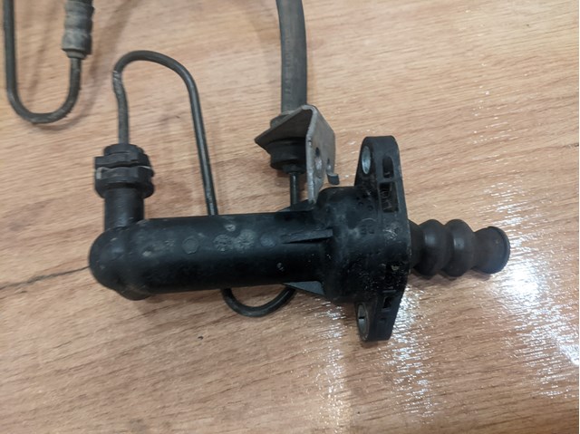 6QE721261 VAG робочий циліндр зчеплення - купити онлайн в Україні