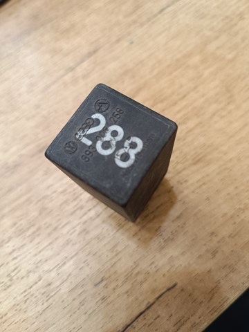 893906258 VAG