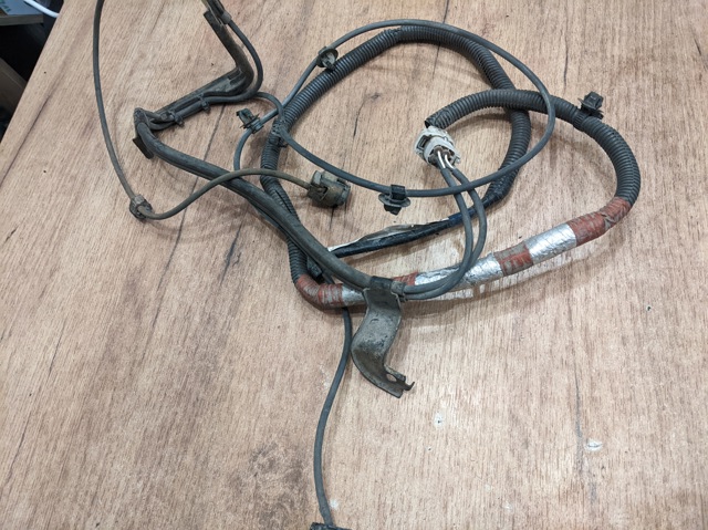 Провід датчика АБС задній 8951660090 TOYOTA