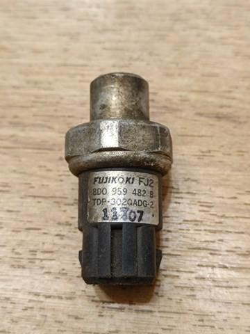 Датчик тиску кондиціонера 8D0959482B VAG