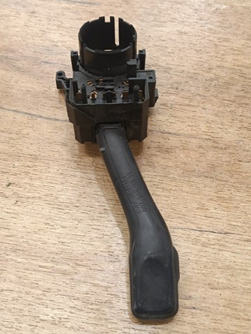 Перемикач підрульовий, лівий 8L0953513G VAG
