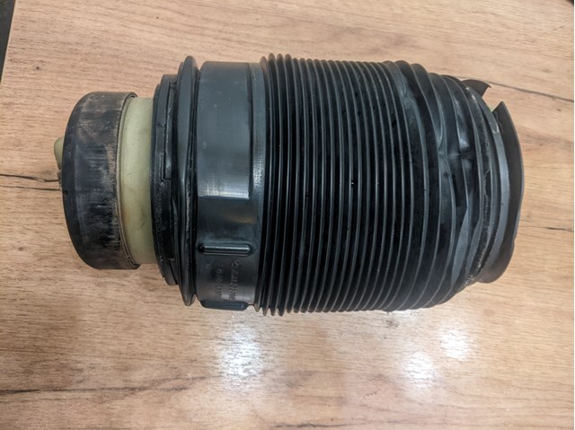 Пневморессора задня A2123203925 MERCEDES