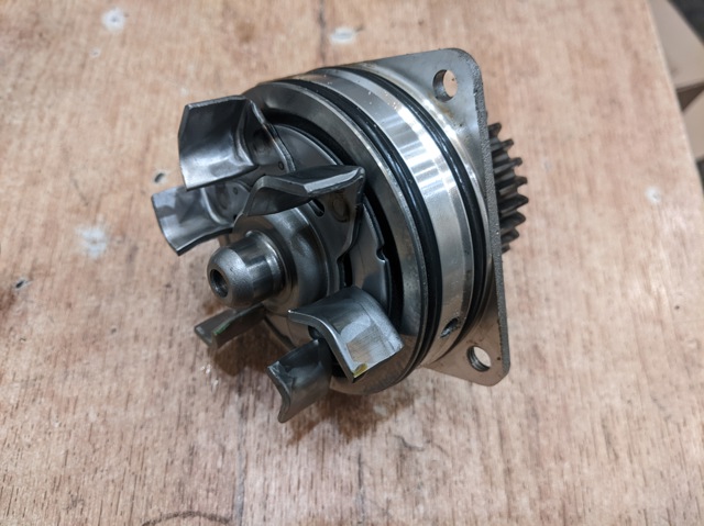 Насос охолодження B1010JK20A NISSAN