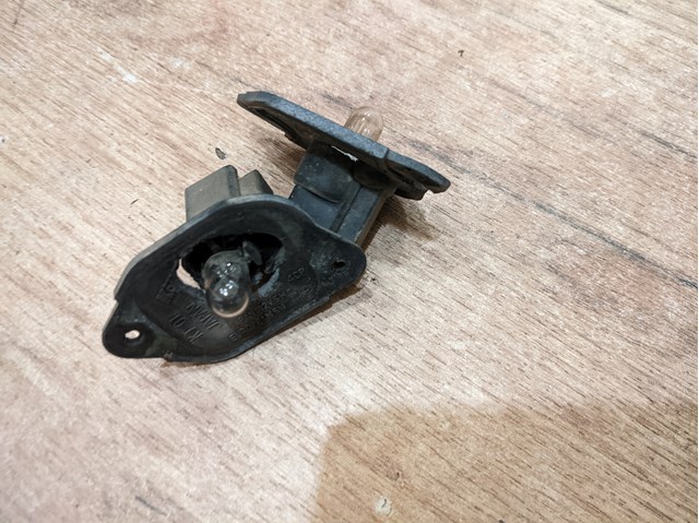 Ліхтар освітлення номерного знака B16A51270B MAZDA