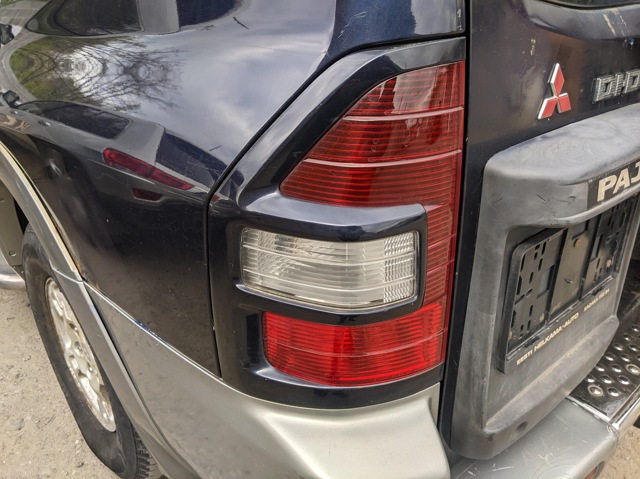 Ліхтар задній лівий MR954703 MITSUBISHI