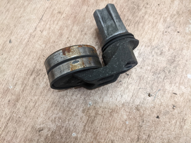 Натяжна планка поліклинового ременя PQH500060 LAND ROVER