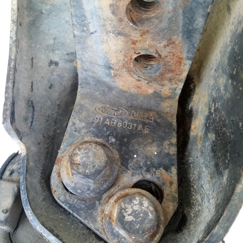 Кріплення генератора 028903139T VAG