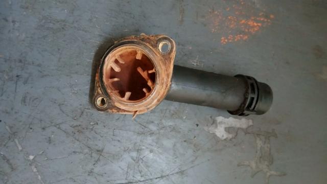 Водопровідна труба 03G121121C VAG