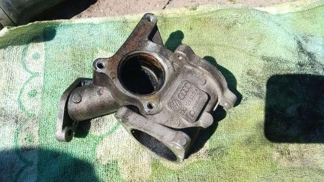 Клапан рециркуляції відпрацьованих газів EGR 03G129637A VAG