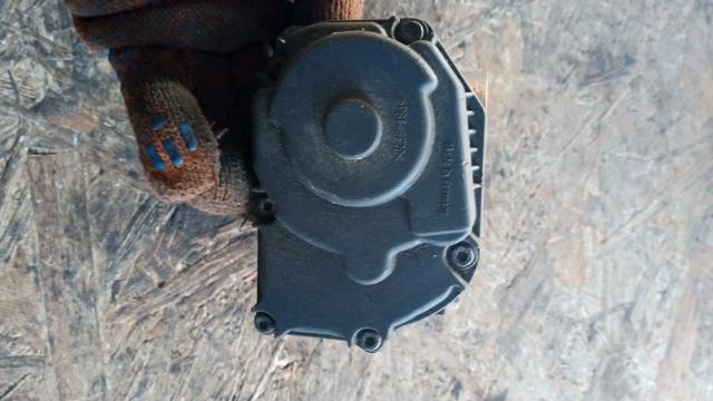 Заслінка повітряна 06A133063G VAG