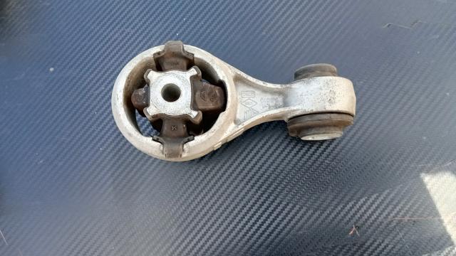 Права подушка двигуна 11350JY00A NISSAN