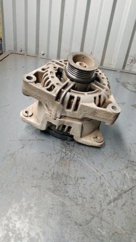 Авто генератор 13222930 GM