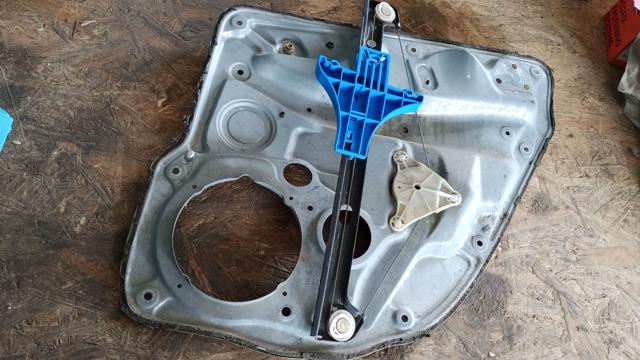 Двигун стеклопод'емника двері задньої, лівої 1J4839755E VAG