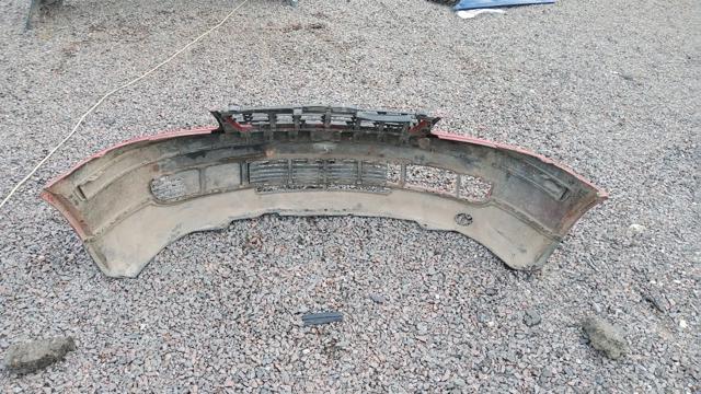 Кожух бампера переднього Volkswagen Passat B5