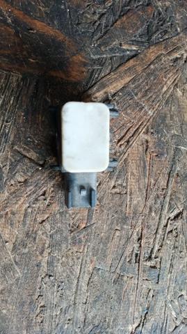 Датчик Ейрбег передній 3M5T14B006AD BOSCH
