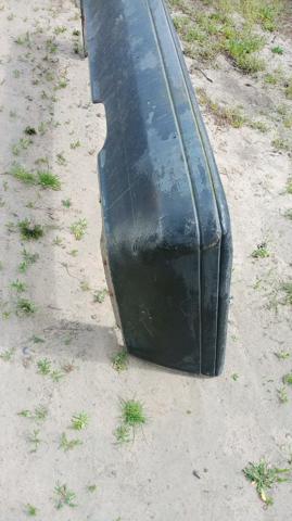 Бампер передній Nissan Bluebird T72 , T12