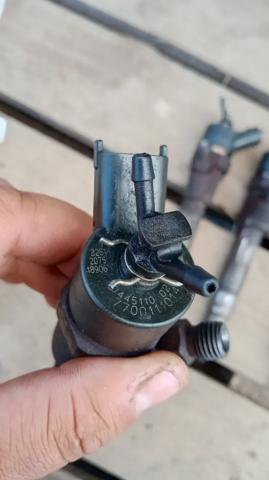 Форсунки електромагнітні 7700111014 BOSCH