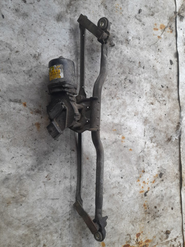 Мотор склоочисника передній 7701061590 RENAULT