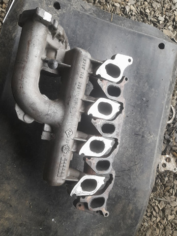 Колектор впускний 8200647713 RENAULT