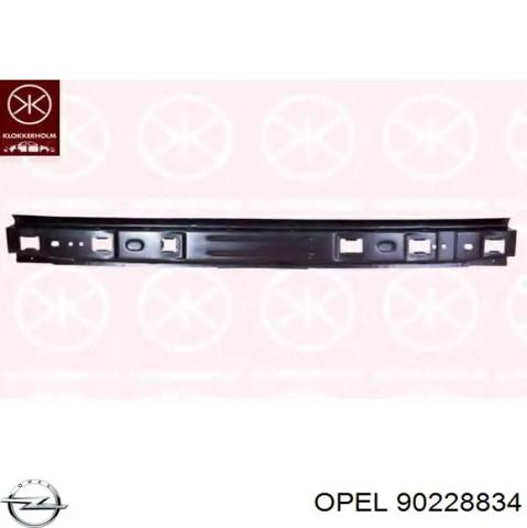 Балка бампера переднього Opel Calibra