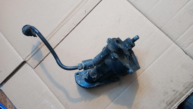 Насос вакуумний 93BB2A451AC FORD