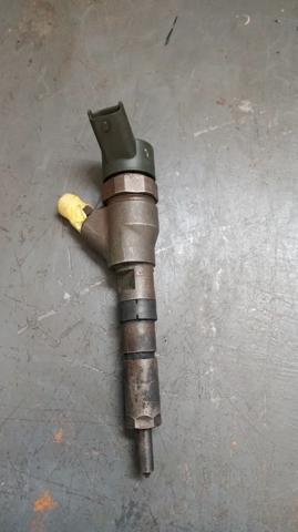 Форсунка вприску палива 9637536080 BOSCH