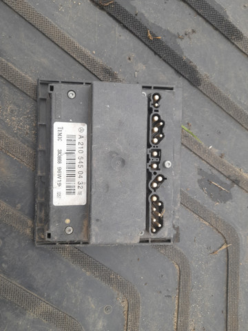 Регулятор оборотів вентилятора A0235456832 MERCEDES
