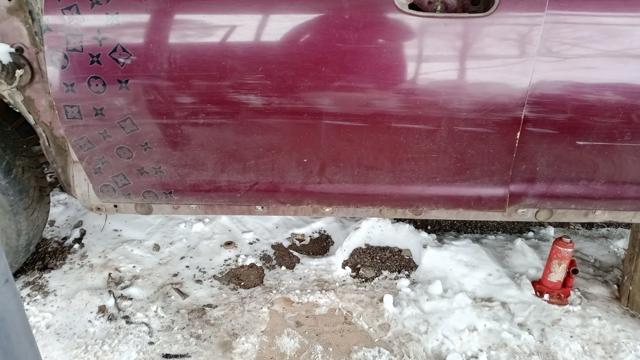 Водійські двері C00159020U MAZDA