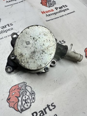 Насос вакуумний 146508418R RENAULT