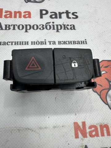 Кнопка аварійної сигналізації 252100622R RENAULT