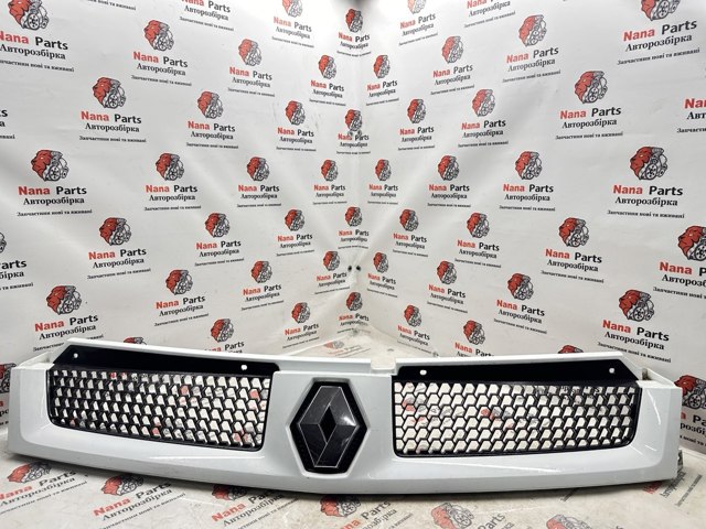 Облицювання радіатора 8200233765 RENAULT