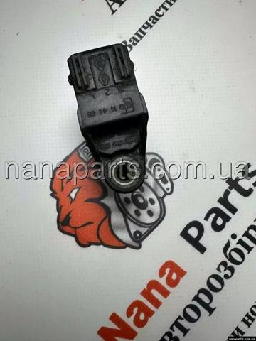 Датчик обуртів распредвалу 8200370572 RENAULT
