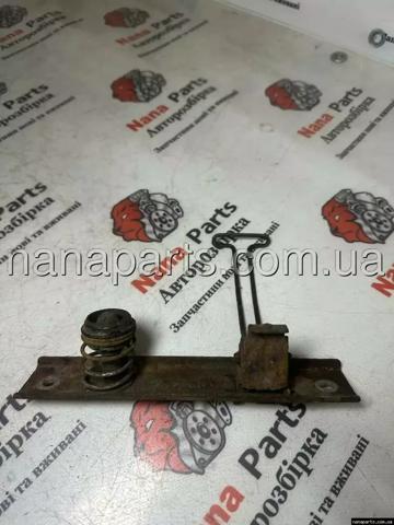 Замок капота 8200677854 RENAULT