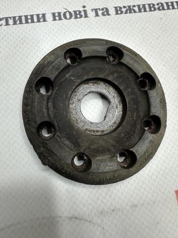 Кріплення переднього амортизатора 8200904009 RENAULT