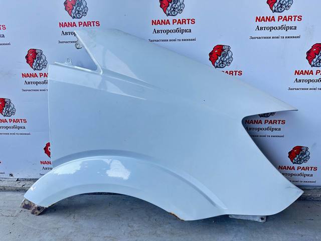 Переднє праве крило A9066377819 MERCEDES