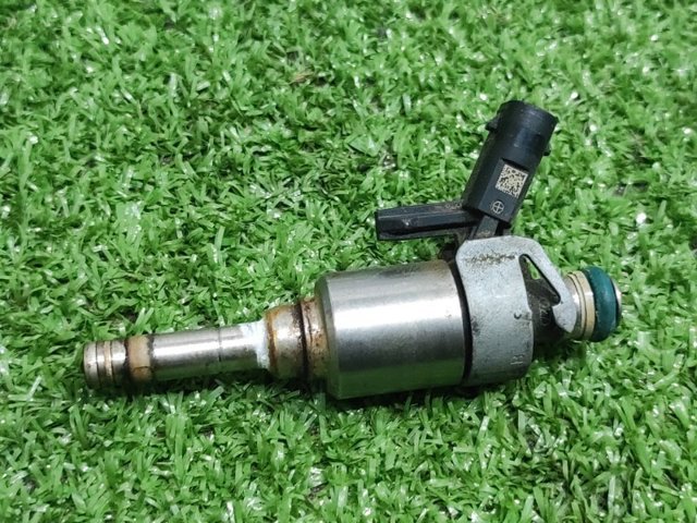 Форсунки електромагнітні 06G906036E VAG